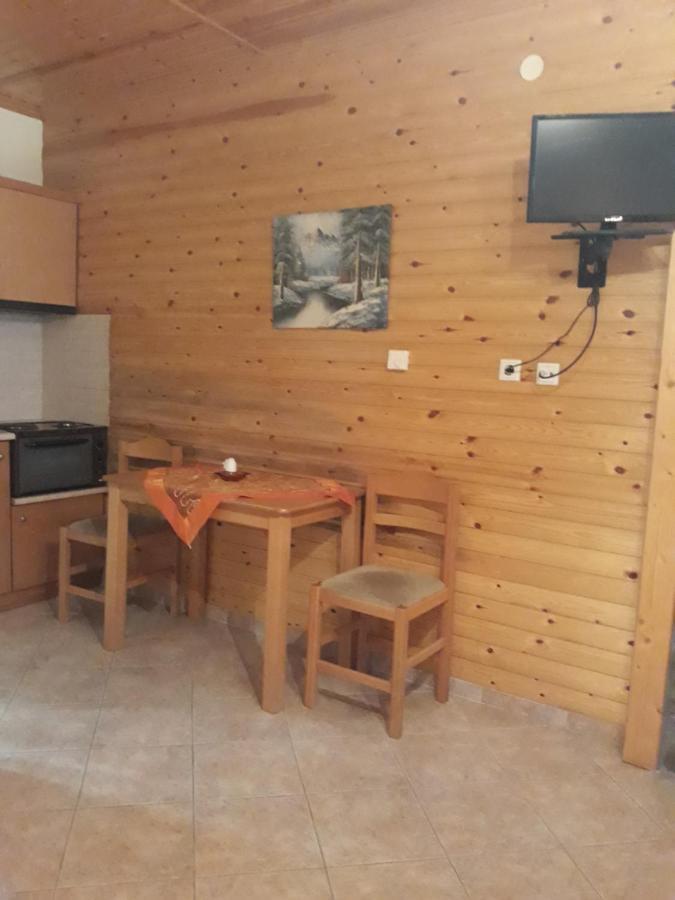 To Konaki Káto Loutrákion Zewnętrze zdjęcie